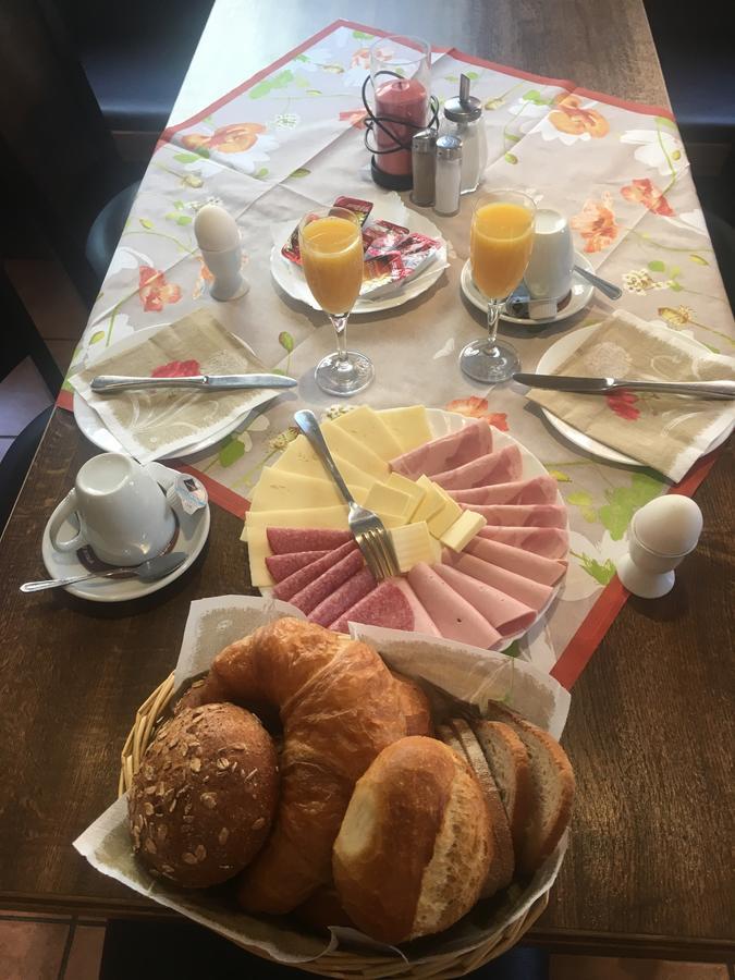Hotel Montag سانكت غور المظهر الخارجي الصورة